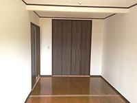 寝室4施工後